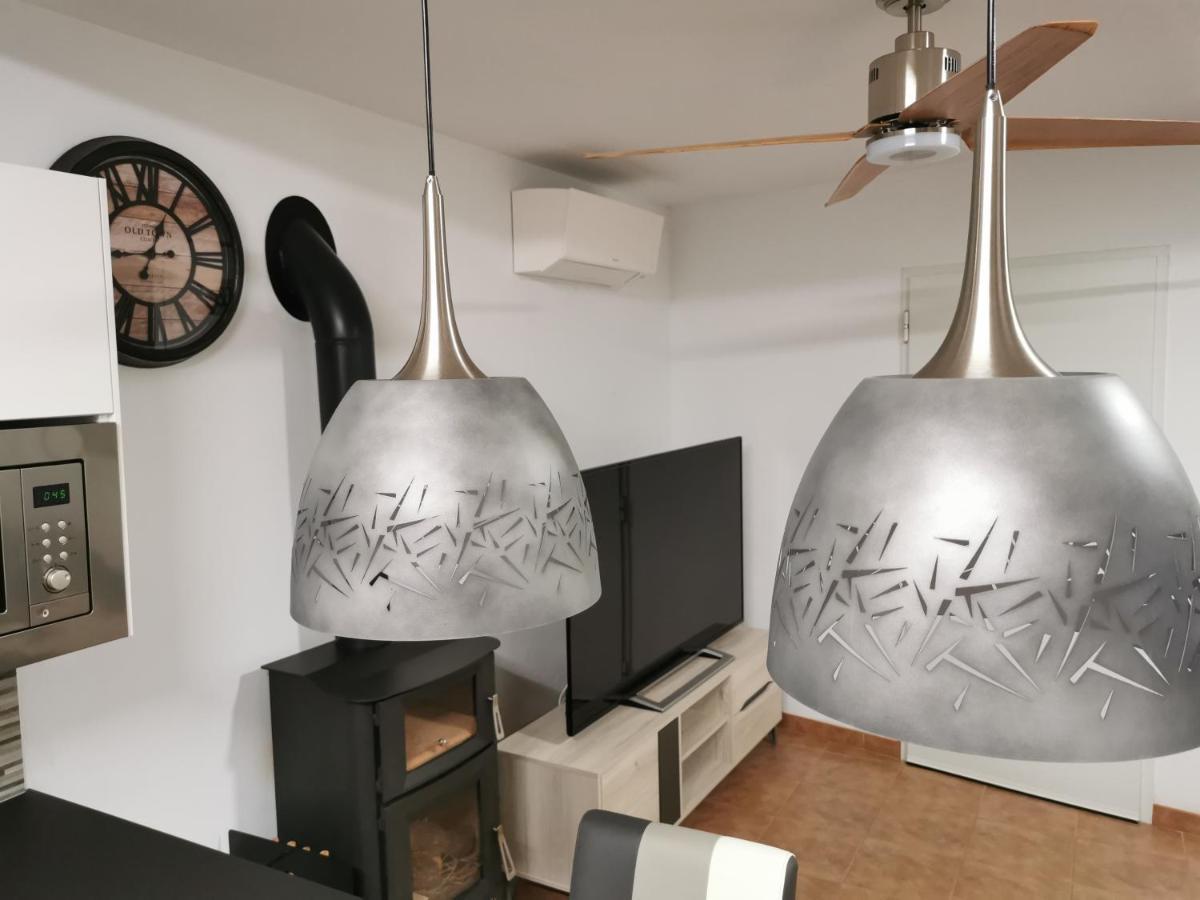 Loft Romantic Ca L'Enric Vique-Baix Emporda Regencos Exterior photo